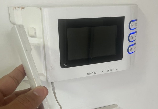 علت نداشتن تصویر در آیفون تک نما